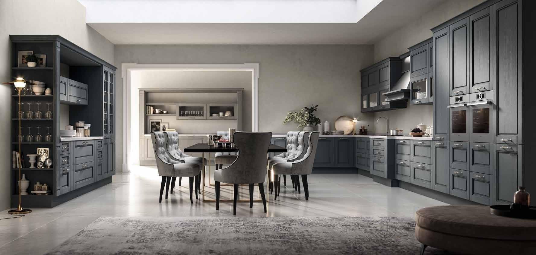 Pearlescent lacquer with a shifting tone, Perla collection